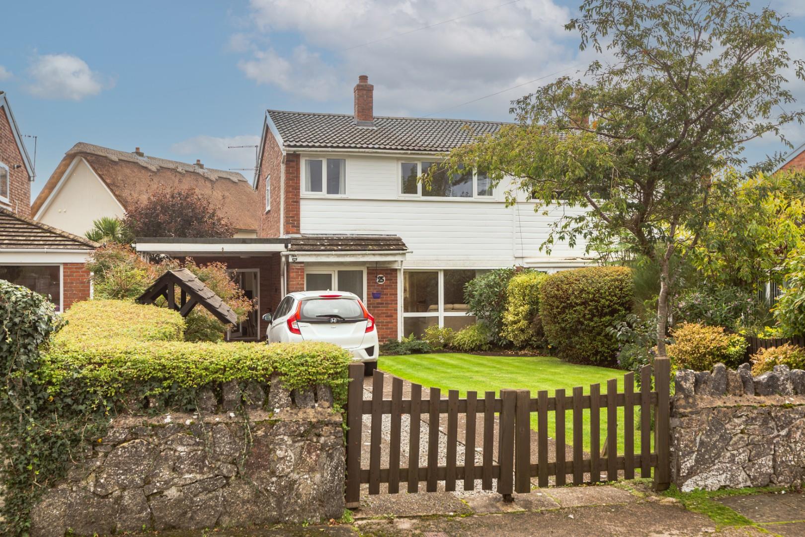 Browns Drive, Southgate, Pennard, Swansea, SA3 2AE